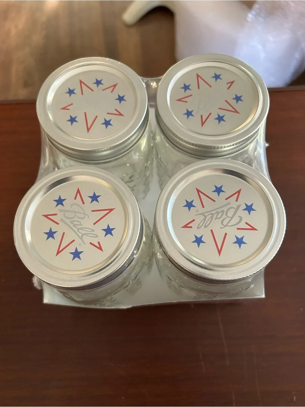 NWT Ball Americana Clear Glass Mason Jars - Silver Lids (Set of 4 pint jars)